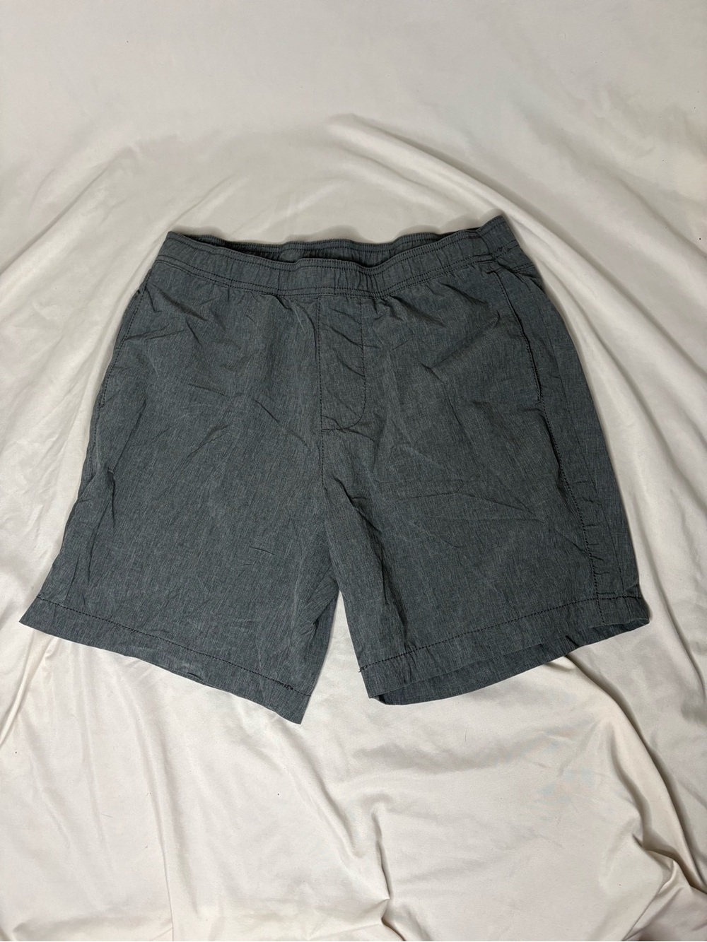 Hollister Men's Dark Gray Flat-Front Casual Shorts